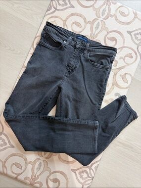 Levi’s black denim 31/32